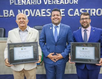 Câmara homenageia gestor que atuou na revitalização do Jaraguá e pró-reitor que aumentou eficiência da Uncisal