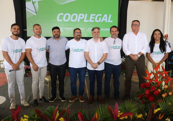 Unicafes/AL apresenta Cooplegal durante Café com Cooperativismo