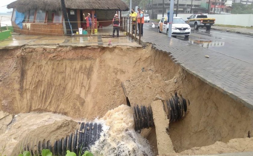 Defesa Civil está em atenção e monitora chuvas em Maceió