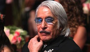 Morre, aos 81 anos, o ator mexicano Enrique Rocha, o León de Rebelde