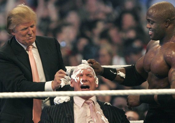 Trump volta à carga contra imprensa e forja ‘surra’ na CNN no Twitter