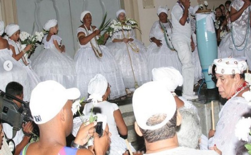 Lavagem das Escadarias abre oficialmente o carnaval em Penedo