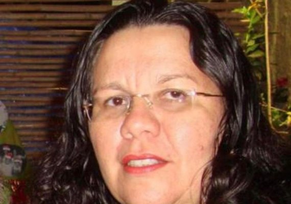 Luciano Barbosa anuncia médica infectologista como secretária de saúde