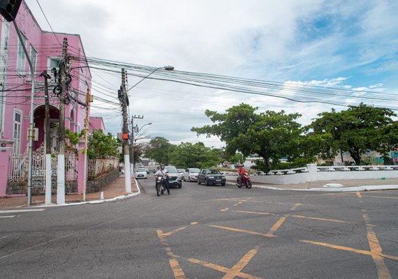 Avenida Humberto Mendes seguirá interditada até às 17h desta quarta (20)