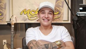 MC Gui vai responder a processo em liberdade e aguarda audiência