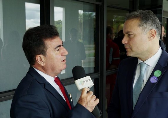 Senador eleito Renan Filho concede entrevista à TV Cidadã
