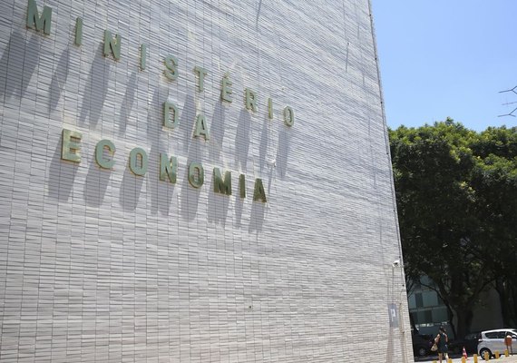 Órgãos federais deverão doar bens não utilizados