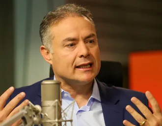 Consulta da CNH sem autoescola termina domingo (2) e projeto deve entrar em vigor ainda em 2025