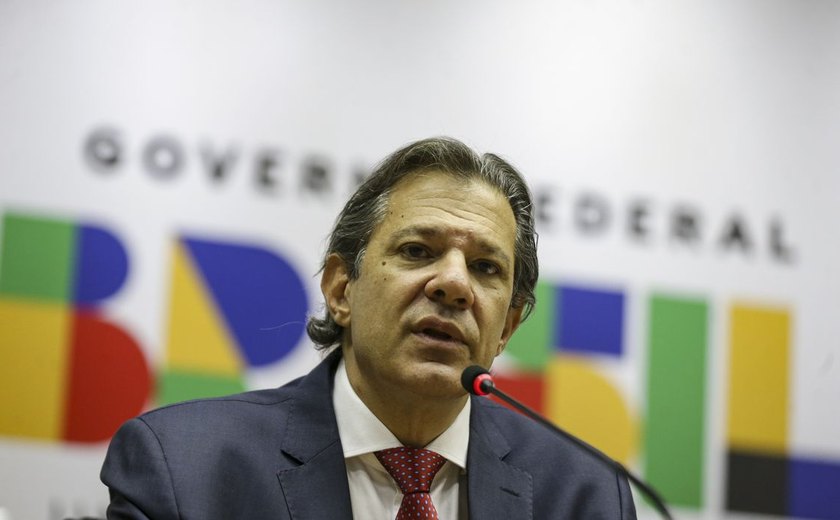 Desoneração traz risco de nova reforma da Previdência, diz Haddad