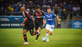 Cruzeiro empata com Atlético-PR e avança na Copa do Brasil