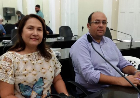 Conselho de Farmácia visita escolas do CEPA e orienta sobre automedicação