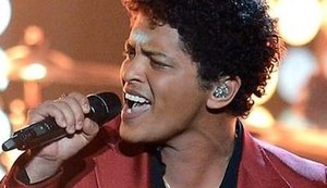 Bruno Mars faz doação milionário para ajudar cidade necessitada