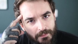 Youtuber acusado de pedofilia pede dinheiro aos fãs para não passar fome