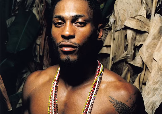 D'Angelo, cantor ícone do neo soul, morre aos 51 anos vítima de câncer