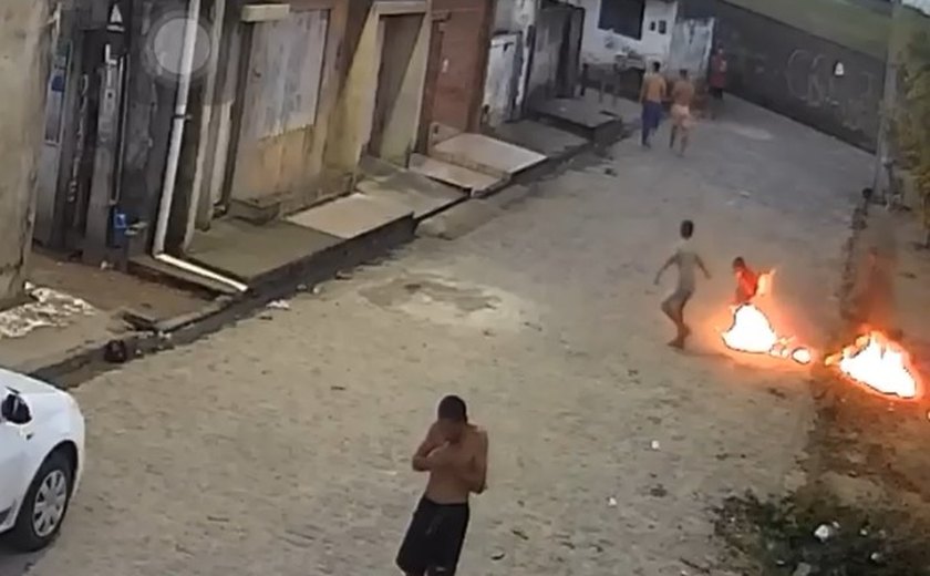 Criança de 7 anos sofre queimaduras graves ao soltar fogos em Rio Largo