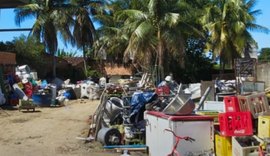 Mulher é presa por receptação durante fiscalização em ferro-velho no Jacintinho