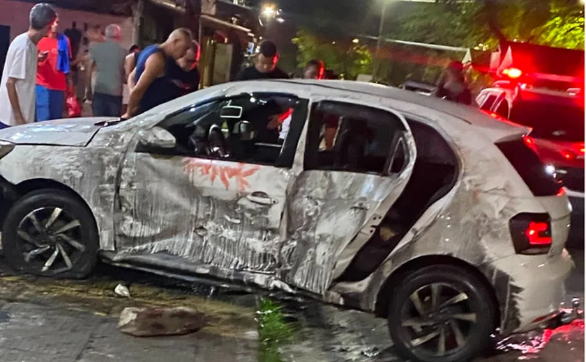 Após atropelamento de menor, motorista é cercado e agredido por populares