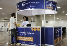 Escola do Turismo: Setur oferta cursos gratuitos de inglês e espanhol em Maceió