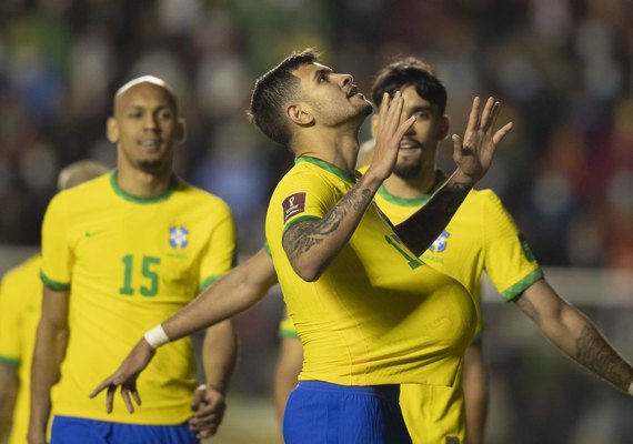 Mesmo na altitude, Brasil goleia Bolívia por 4 a 0