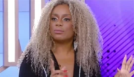 Apresentadora Cariúcha surpreende executivos do SBT e pede demissão do Fofocalizando