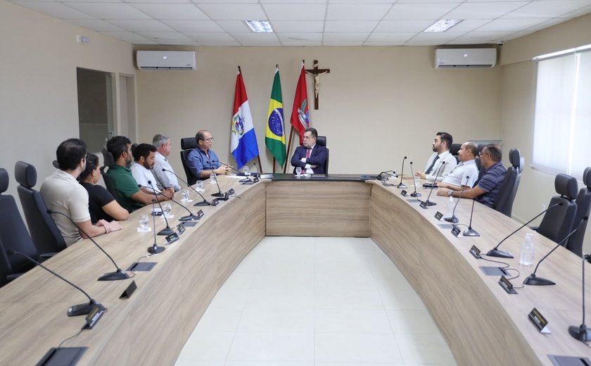 PGJ Lean Araújo recebe representantes da Ceasa e analisará questionamentos sobre projeto de concessão