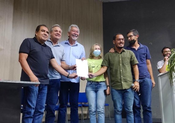 Inácio Loiola participa do 'Caatinga Viva! Viva o nosso bioma' em Delmiro Gouveia