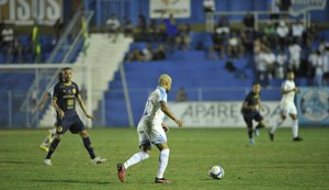 CSA vence Aparecidense com gol de Robinho nos acréscimos e escapa do rebaixamento