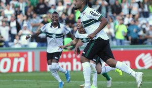 Jorginho estreia no Coritiba com vitória em casa sobre o América-MG