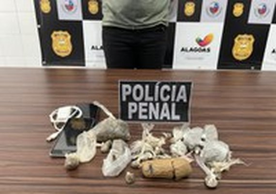 Homem é preso com drogas e celulares que levaria para dentro de presídios