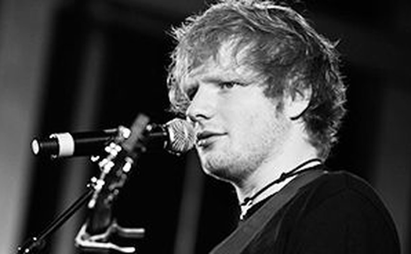 “Não me considero uma pessoa masculina”, afirma Ed Sheeran