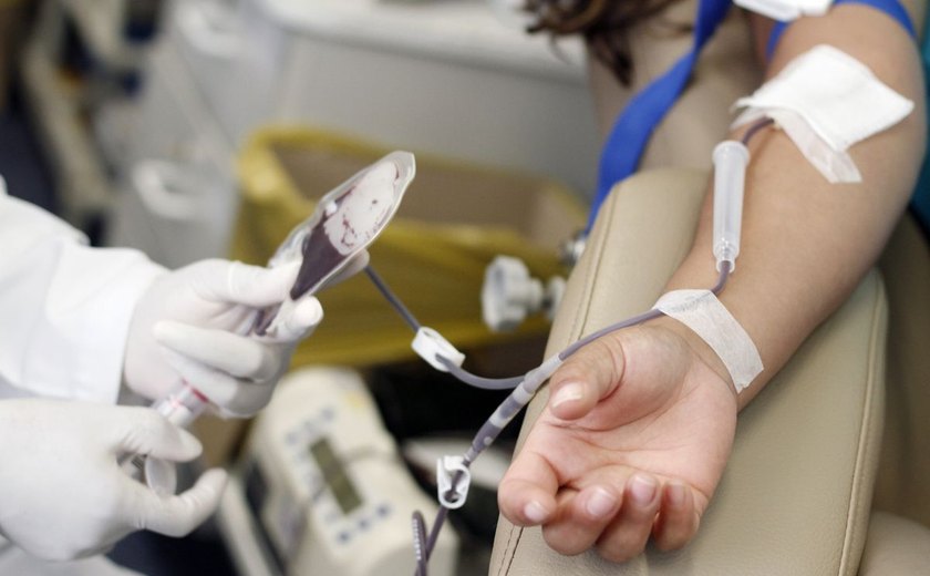 Hemocentro de Arapiraca alerta para baixo estoque de sangue e convoca doadores