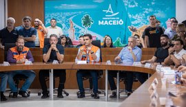 Prefeito JHC se reúne com bancada federal e prega união para preservar vidas