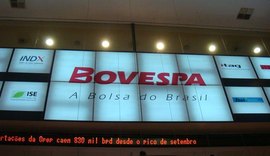 Ibovespa fecha em queda e mercado exibe volume reduzido