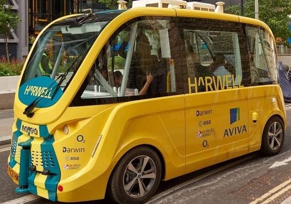 Reino Unido testa micro-ônibus autônomo por satélite da Darwin Innovation Group