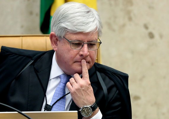 Janot expõe rumo da Lava-Jato até o fim de setembro