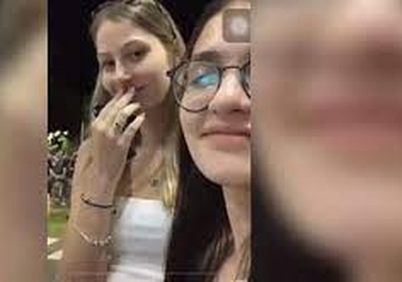 Universitárias debocham de colega de sala de 40 anos: “era para estar aposentada'