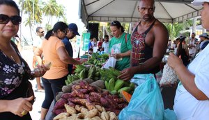 Última feira orgânica de 2017 acontece domingo (10) na Ponta Verde