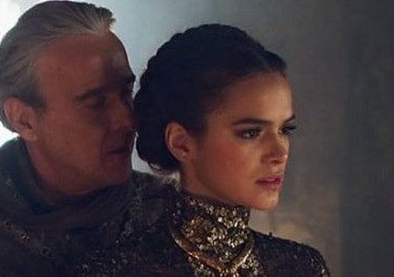 'Deus Salve o Rei': Catarina engravida de Otávio; direção barra o estupro