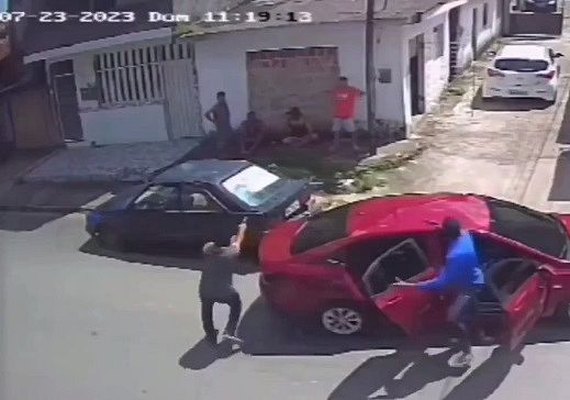 Homem vítima de emboscada é morto com dez disparos de arma de fogo no Village Campestre