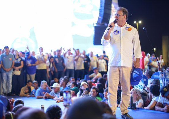 Luciano Barbosa oficializa apoio ao MDB