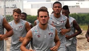 Fluminense apresenta lateral direito Lucas, ex-Cruzeiro e Palmeiras
