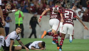 Em jogo de duas viradas, Flamengo e Vasco ficam no empate por 4 a 4