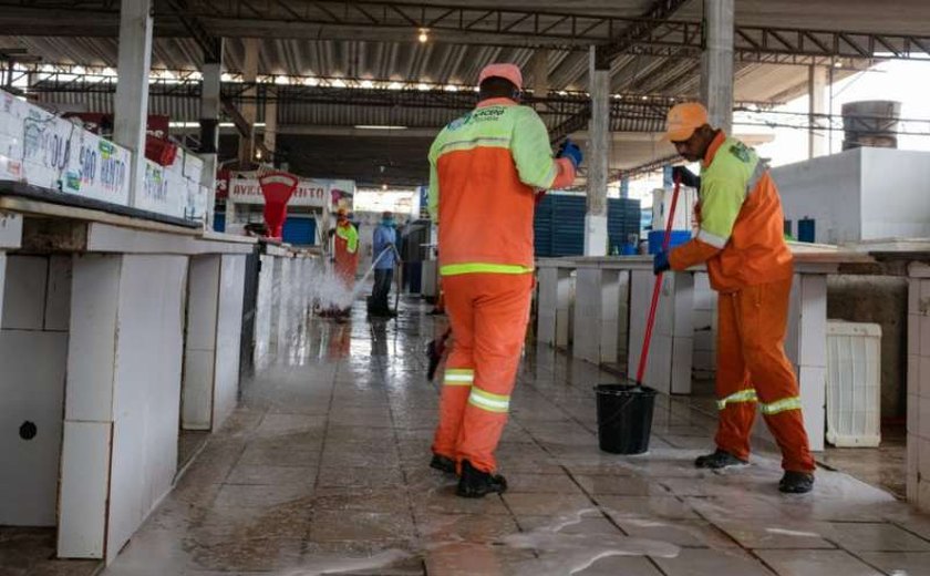 Mercado do Jacintinho fecha para serviços de limpeza e desinfecção nesta segunda (24)