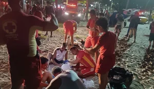 Homem é atingido por disparos de arma de fogo na praia de Pajuçara