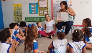 Professora da rede municipal transforma dor em arte e encanta crianças com literatura infantil