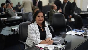 Fátima Canuto apresenta Projeto de Lei para implantar cuidados paliativos na saúde em Alagoas