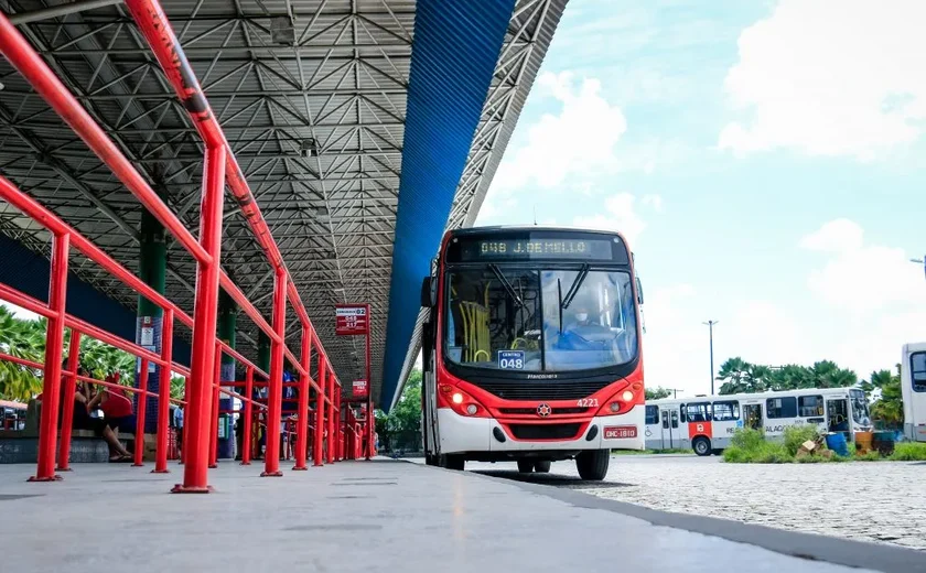 Prefeitura de Maceió  Ônibus terão horário especial nos dias de…