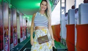 Andressa Suita mostra barriga de grávida em show de Gusttavo Lima