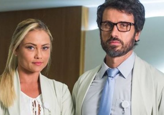 Novela 'O Outro Lado do Paraíso': Gay, Samuel não consegue transar com Suzy