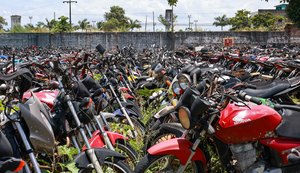 Detran promove leilão de 3.333 veículos inservíveis